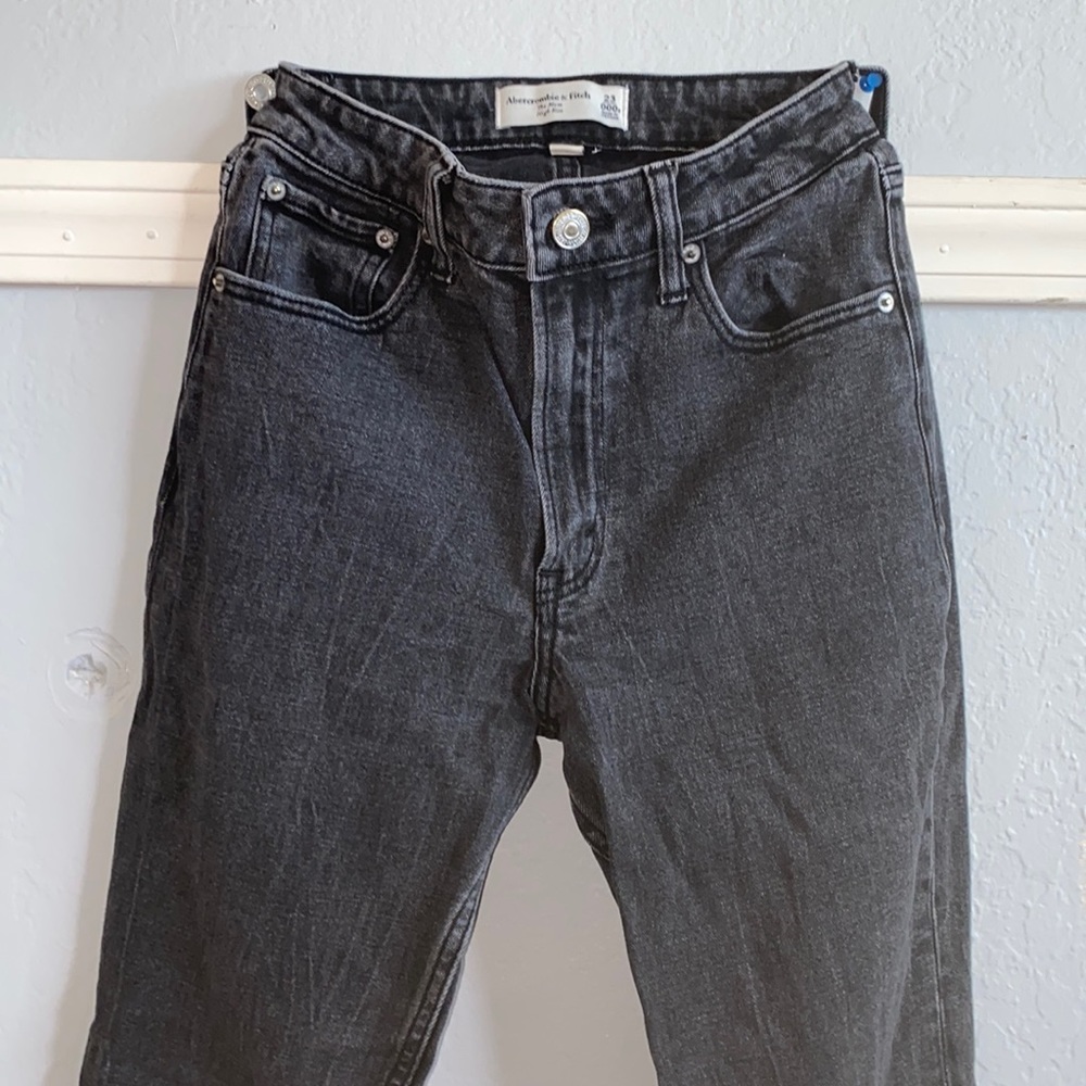 Abercrombie black mom jeans